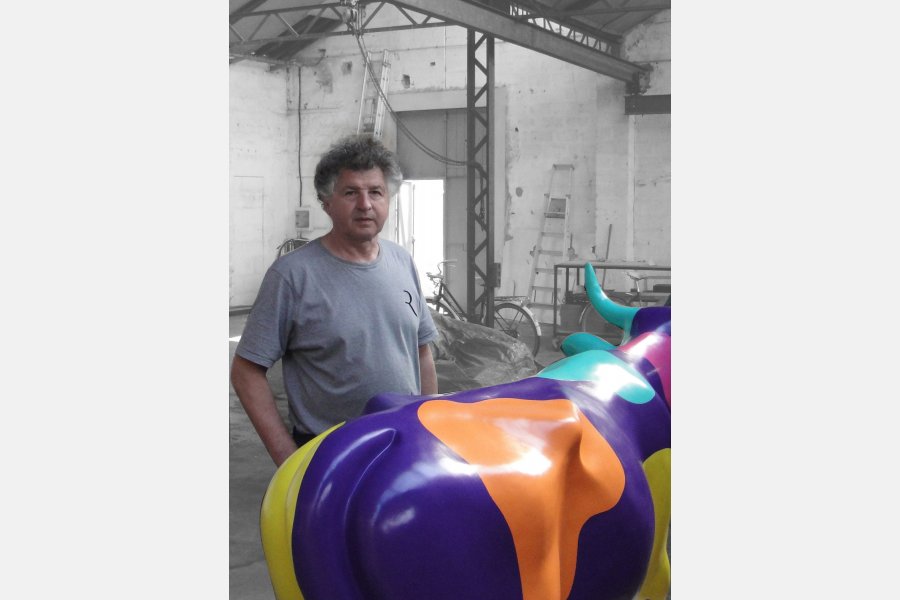 Vachement Pop – acrylique sur résine – 130 x 190 x 70 cm – 2012